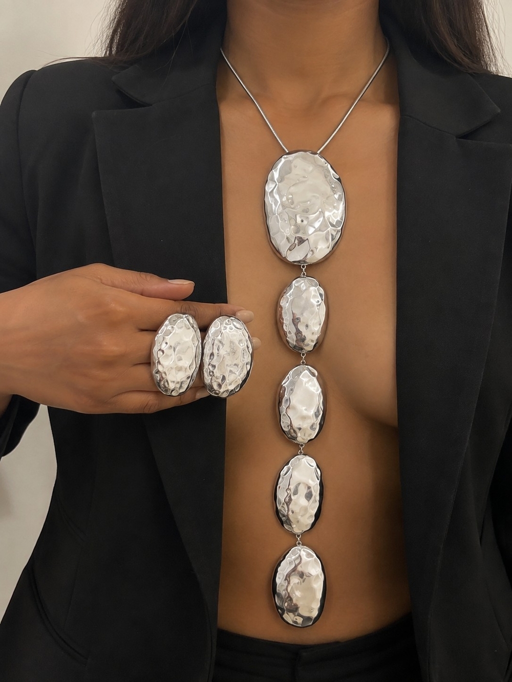 Hammered Oval Statement Necklace and Earrings Set - Silver